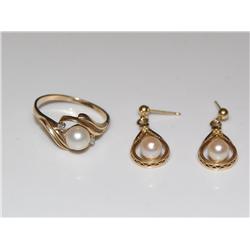 5.00mm White Pearl Ring & White Pearl Earrings