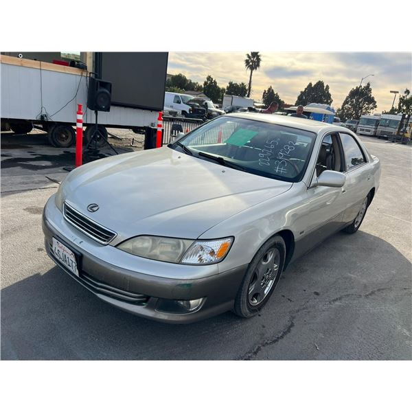 2001 Lexus ES 300