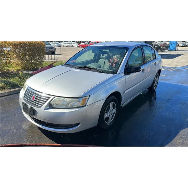 2005 Saturn Ion 1