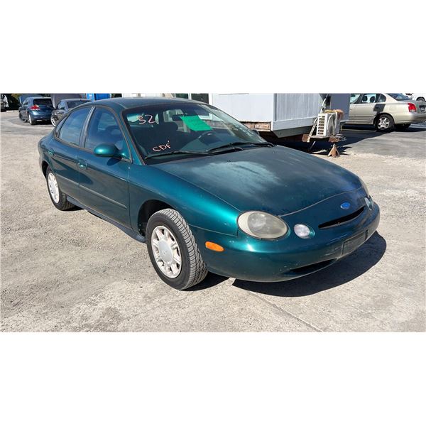 1996 Ford Taurus GL