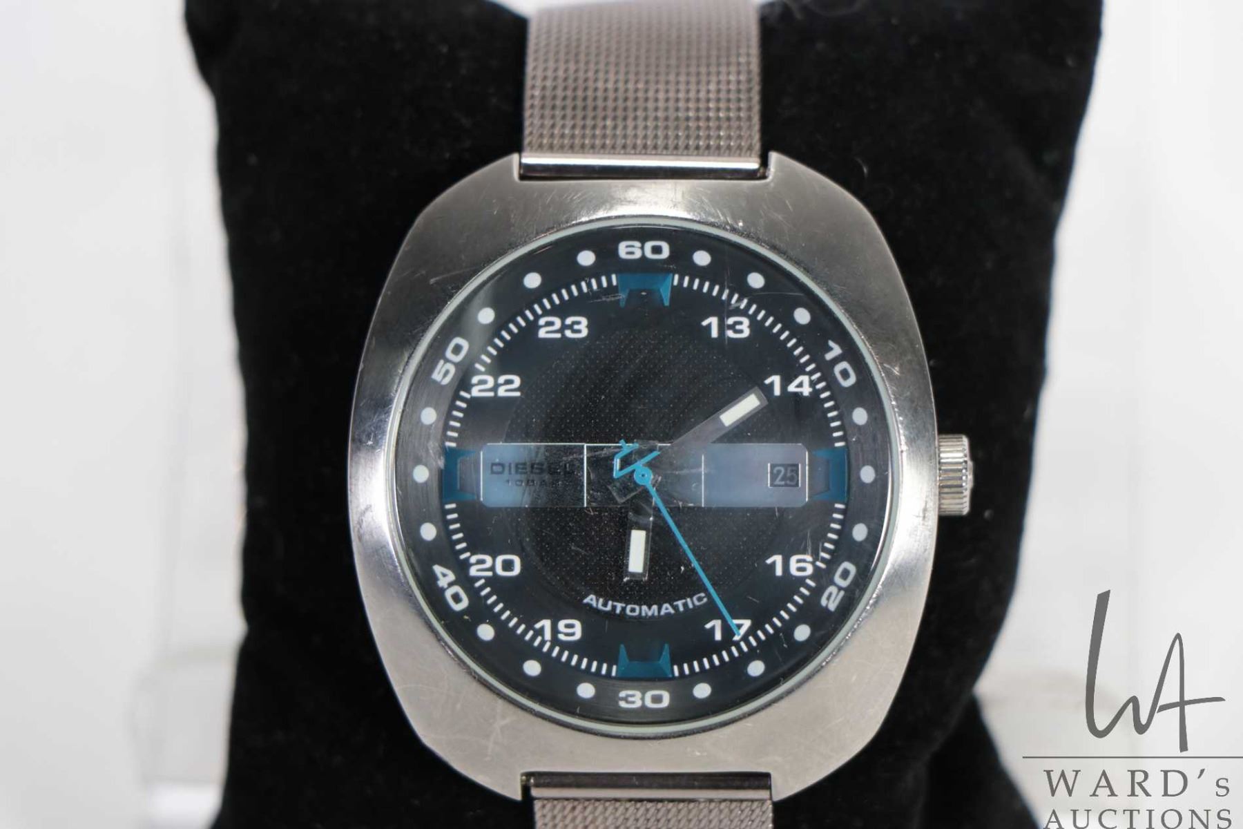 Vintage Diesel 10BAR automatic wrist watch, with date indicator and ...