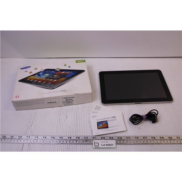 Samsung Galaxy Tab 10.1 (Powers On)