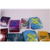 Image 5 : Pokemon Collector Box w/ 100+ Pokemon Protective Card Sleeves