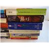 Image 4 : (20) Paperback Novels