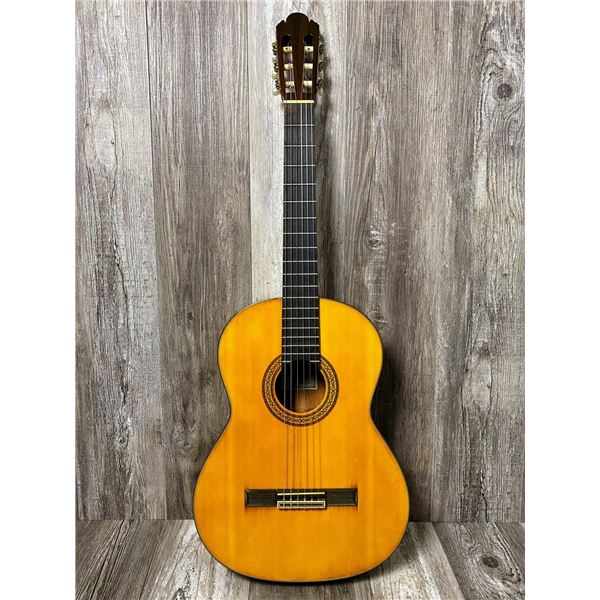1969-1970 Shinamo ACC Guitar w/ Hard Case