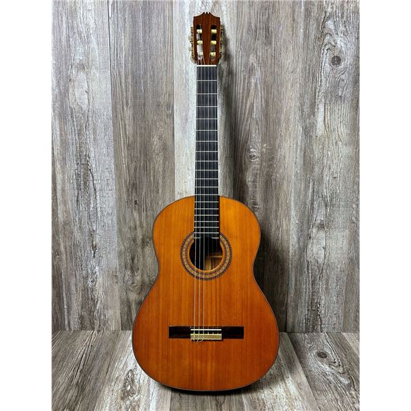 1970 Tamura ACC Guitar w/ Hard Case