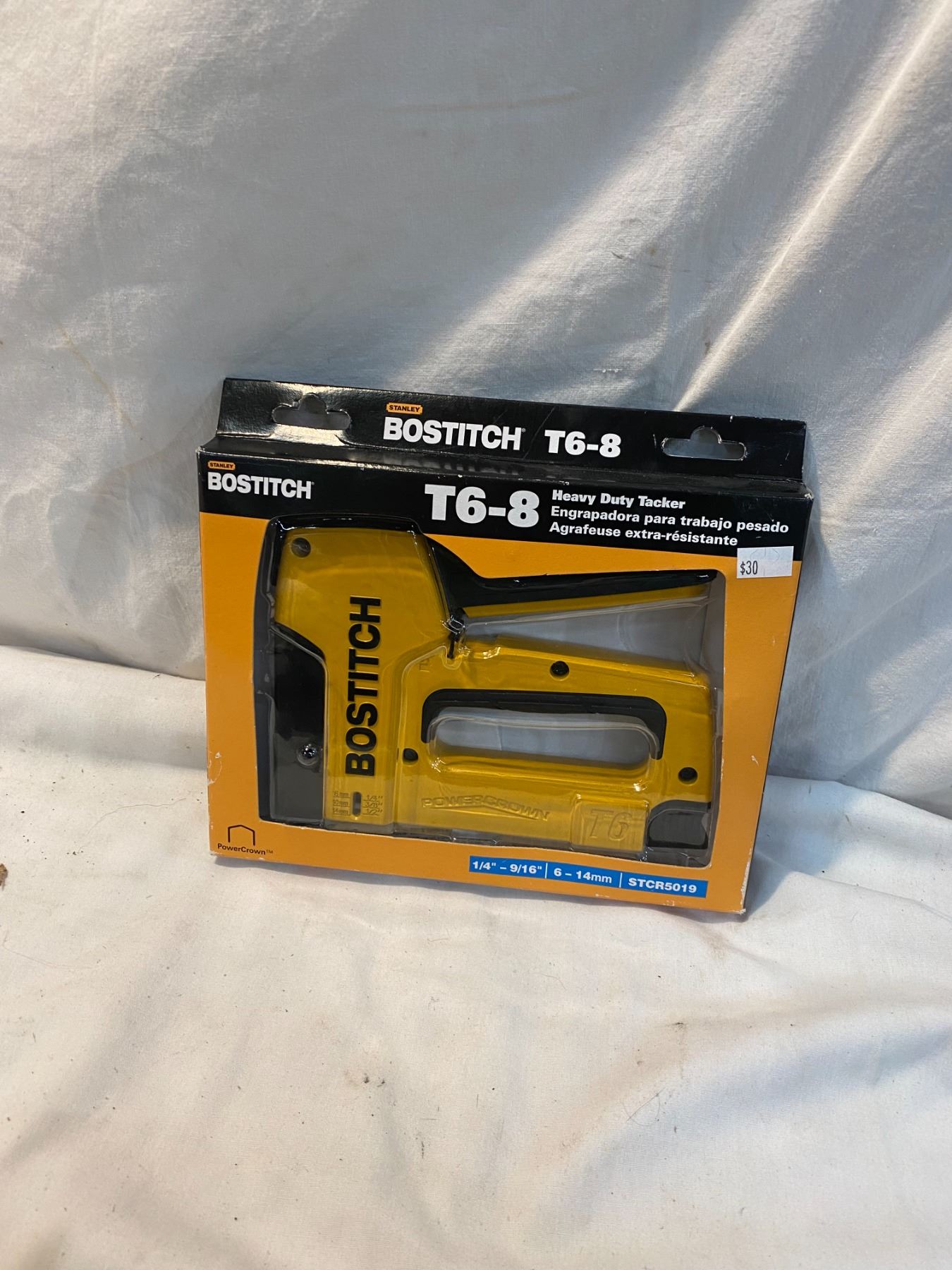 Bostitch T68 heavy duty tacker new