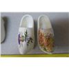 Image 6 : Lot of porcelain shoes (6) made in England