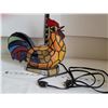 Image 1 : Stained glass rooster lamp.