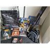 Image 1 : Star Wars books, cards, mug, lunch box, tote bag + large movie poster.