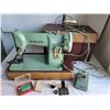 Image 1 : Vintage Singer sewing machine. Made in Canada.