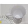 Image 4 : Milk glass mug 5.25” (14.5 cm) tall & milk glass plate 7.25” (19.5 cm) across, excellent condition
