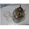 Image 3 : Antique coal oil lamp (beaded glass pattern)