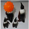 Image 7 : Ceramic Animal Figurines (Penquins & Dogs)