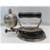 Image 3 : Antique Coleman gas Iron (black- Model 4-A) with air pump