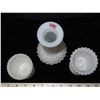 Image 3 : 1 Hobnail milk glass vase & 2 candle holders