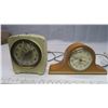 Image 2 : 4 Vintage Clocks – 1 “New Haven” Clock Company made in USA, 1 “Seth Thomas” USA