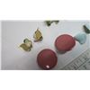 Image 2 : 8 Vintage Clip-on Earrings