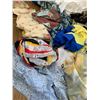 Image 2 : LOT OF 25 VINTAGE SCARVES