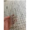 Image 2 : LOT OF WISHING WELL EMBOSSED SODA POP BOTTLES TWO SIZES