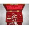 Image 2 : Jewelry box with assorted costume jewelry