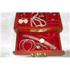 Image 3 : Jewelry box with assorted costume jewelry