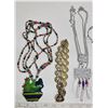 Image 2 : Lot of Assorted Costume Jewellery