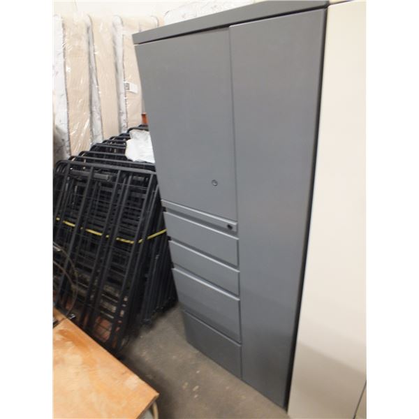 6 Door Metal Storage Cabinet
