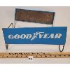 Image 3 : GOODYEAR TIRE DISPLAY RACK 