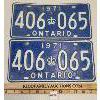 Image 1 : PAIR OF 1971 ONTARIO LICENSE PLATES 
