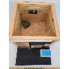 Image 8 : HANDCRAFTED 1:9 SCALE HORSE STABLE FOR BREYER HORSES