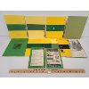 Image 4 : LOT OF 12 - JOHN DEERE MANUALS, CATALOGS & ETC