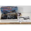 Image 2 : POLAR LIGHTS 2003 BATMAN BATBOAT MODEL KIT