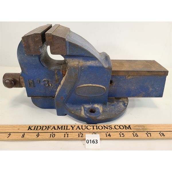 NO 3 4in VISE - MADE IN ENGLAND