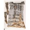 Image 2 : Ladies Chemise & Stockings, Easton Trunk, SS Central America Treasure [161747]