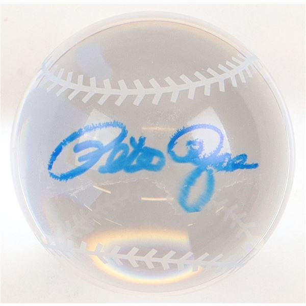 PETE ROSE SIGNED CRYSTAL BASEBALL (FITTERMAN COA)