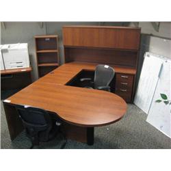Autumn Cherry P-front U-shape Desk