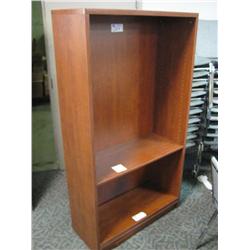 5 Ft Cherry Bookcase