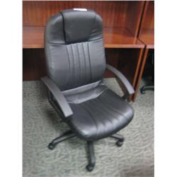 Black Tufted Executive Chair