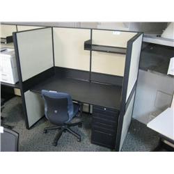 Global Boulavard 10 Person Call Center Station