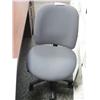 Image 1 : Grey Patterened Steno Chair