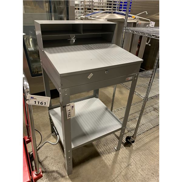 Reciving Desk ULINE GREY METAL 24