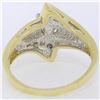 Image 8 : 18k Yellow and White Gold 0.90 ctw Round and Baguette Diamond Ring