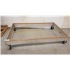 Image 1 : Dolley 48" x 78"  30$B19B171:B189