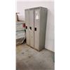 Image 2 : Locker (3 doors)
