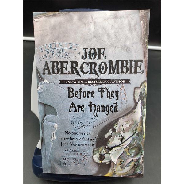 Joe Abercrombie "Before They Are Hanged"