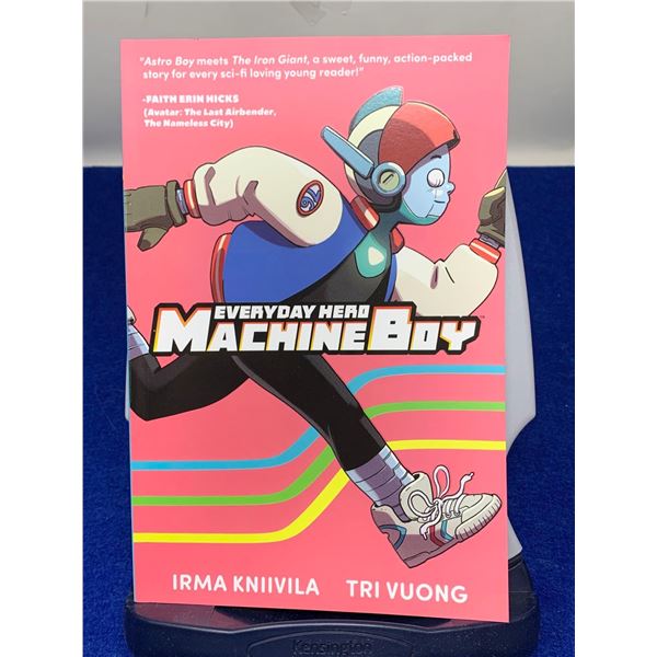Irma Kniivila & Tri Vuong "Everyday Hero Machine Boy"