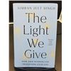 Image 1 : Simran Jeet Singh "The Light We Give"