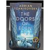 Image 1 : Adrian Tchaikovsky "The Doors Of Eden"