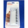 Image 1 : Think Kitchen Icing Bag & Nozzle Set